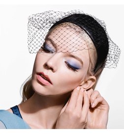 Diorshow Pump 'N' Volume - Mascara Squeezable volume XXL tenue 24h - 90% d'ingrédients d'origine naturelle Diorshow Pump 'N' Volume - Mascara Squeezable volume XXL tenue 24h - 90% d'ingrédients d'origine naturelle